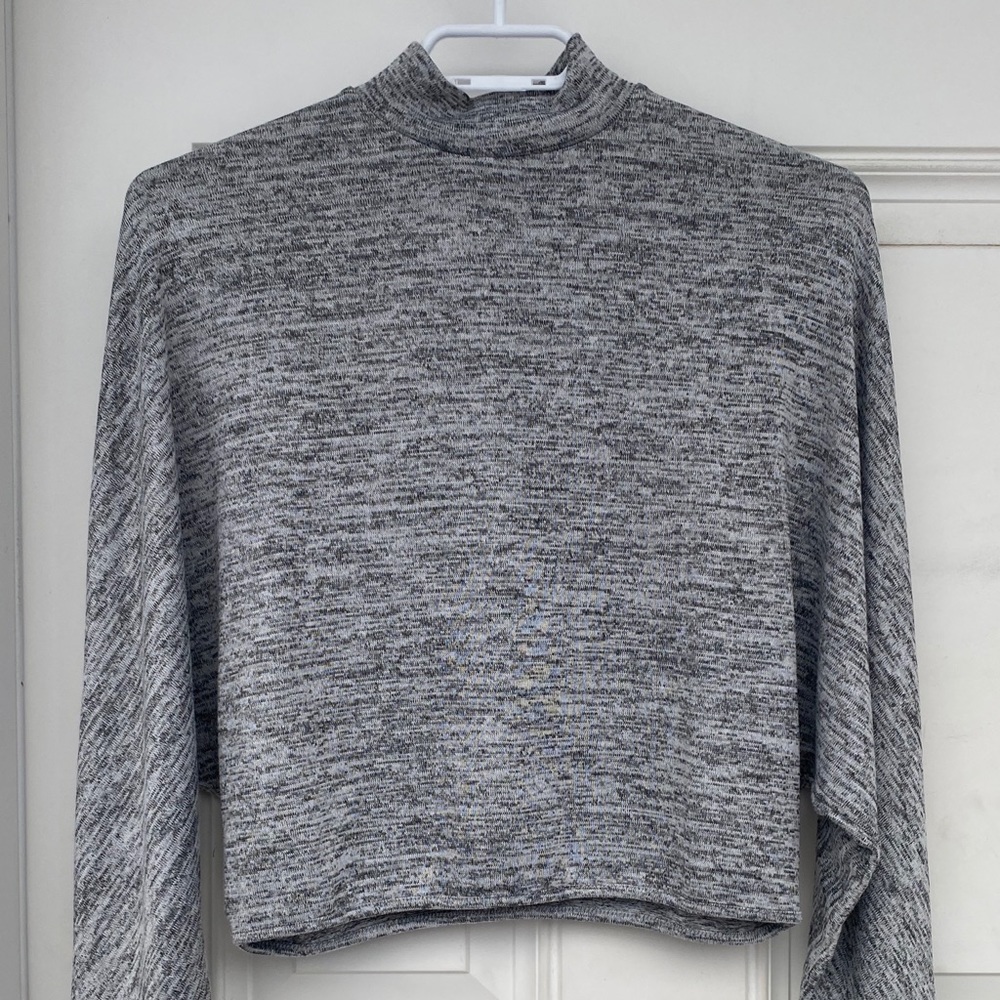 NWOT Dynamite Crop!!